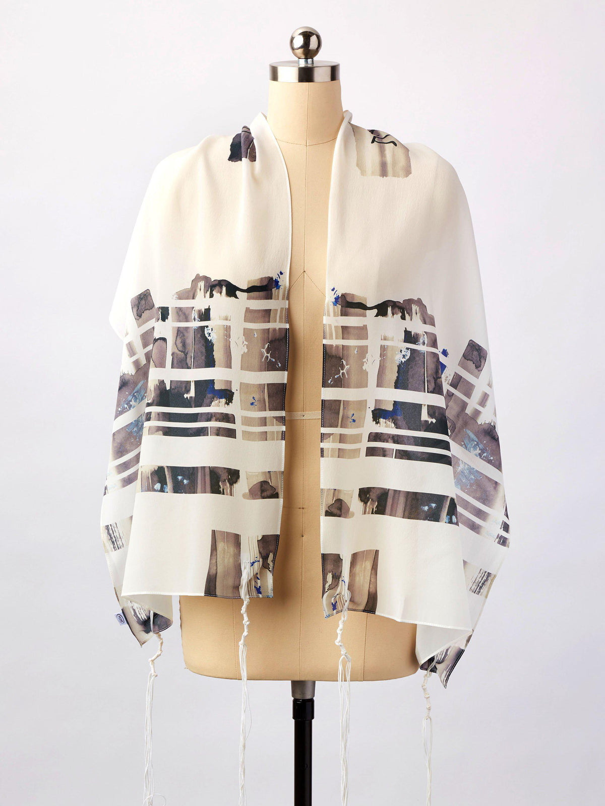 black and gray tallit tallis